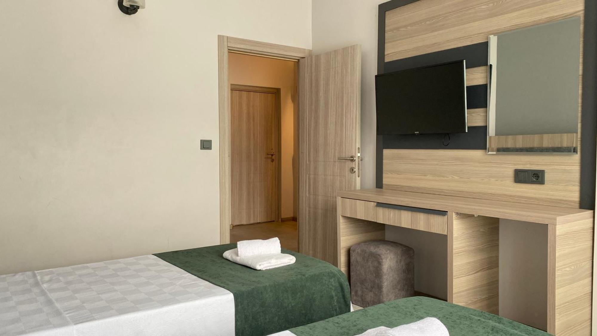 Medos Beach Hotel Kuşadası Ngoại thất bức ảnh