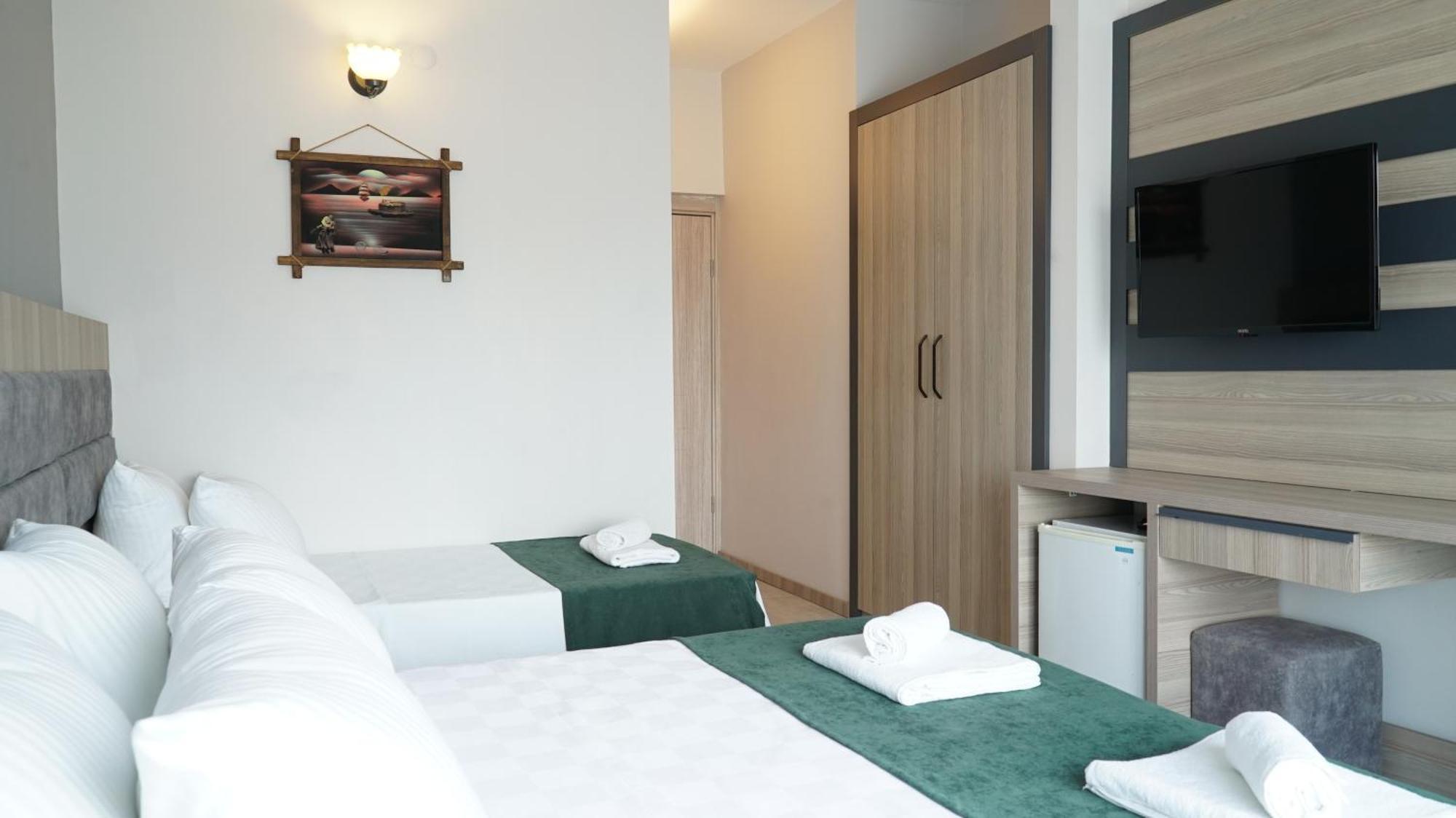 Medos Beach Hotel Kuşadası Ngoại thất bức ảnh