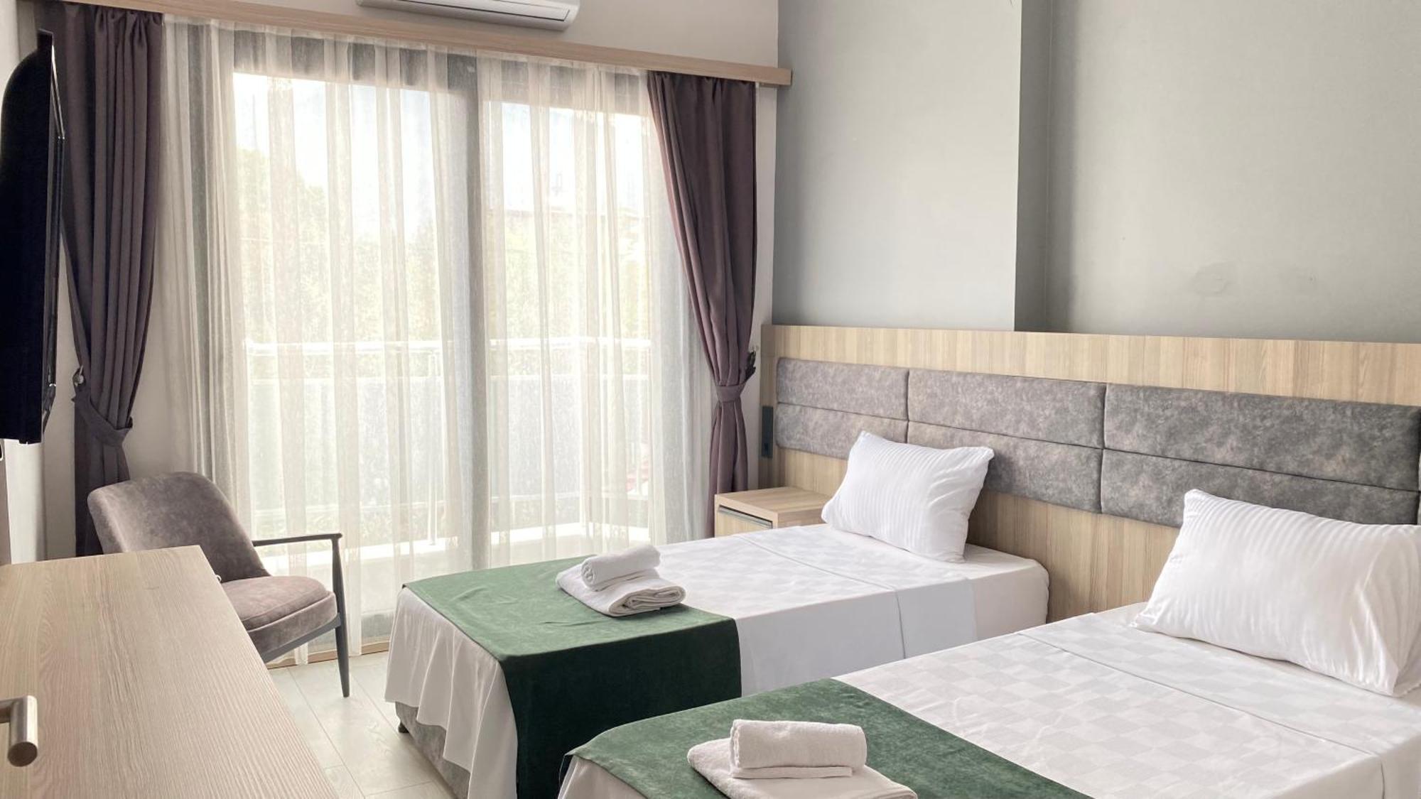 Medos Beach Hotel Kuşadası Ngoại thất bức ảnh